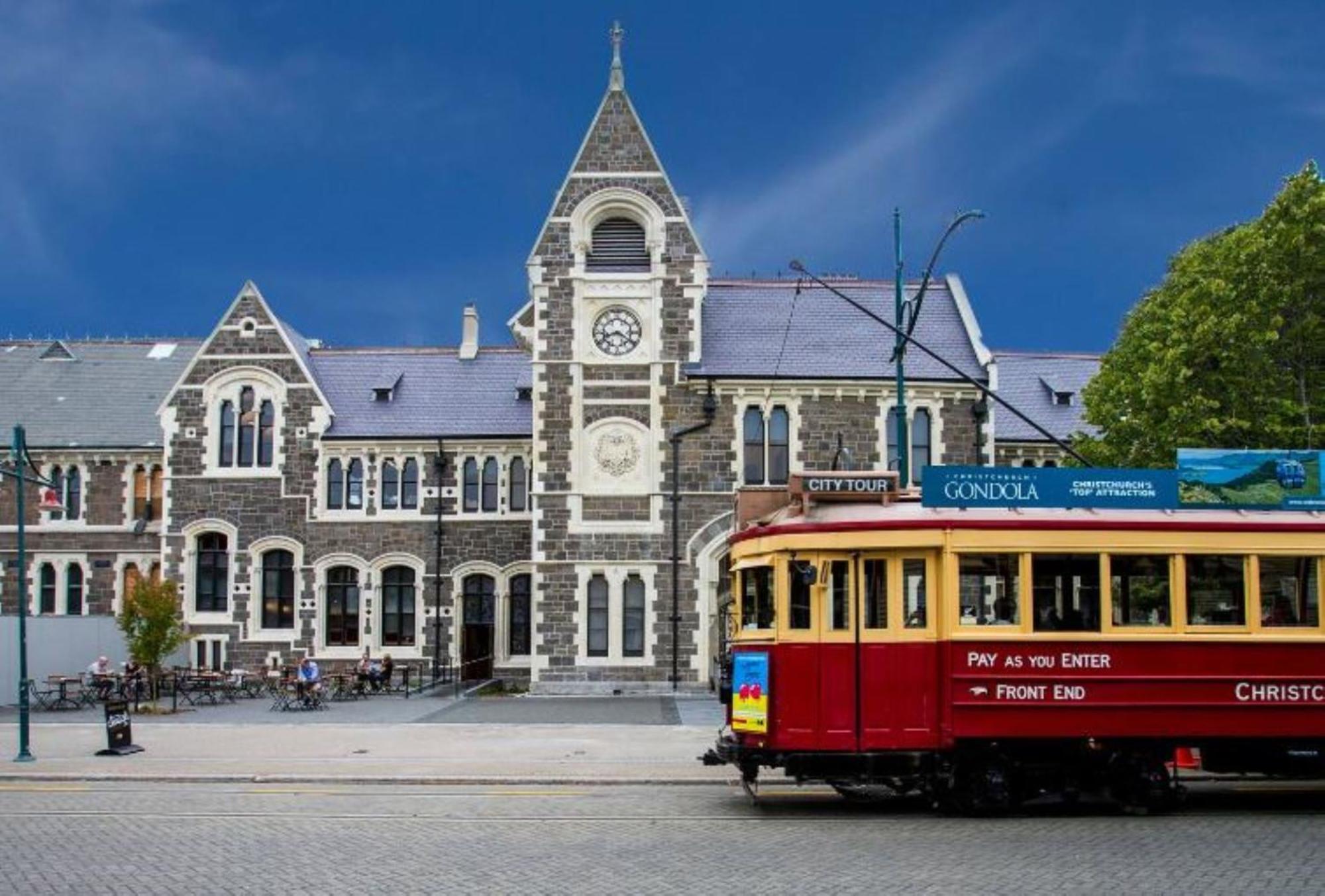 Inner City Delight Walk To Cathedral Square Christchurch Bagian luar foto